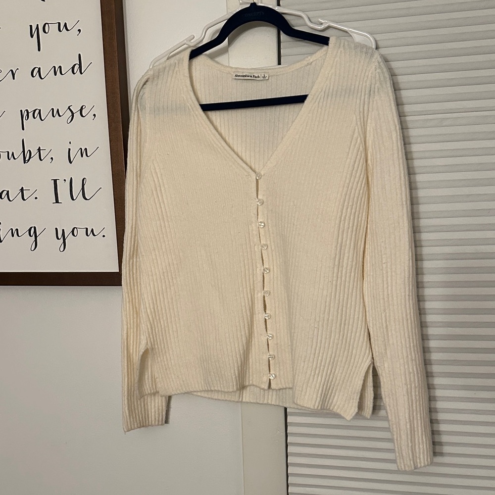 Abercrombie & Fitch Ivory Button-Up Cardigan